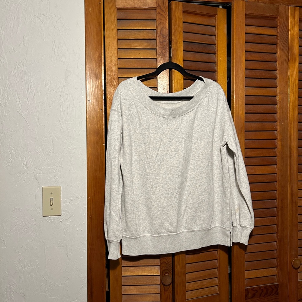 Medium, gray off the shoulder sweatshirt - Abercrombie